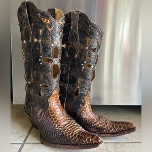 Corral Cowboy Boots